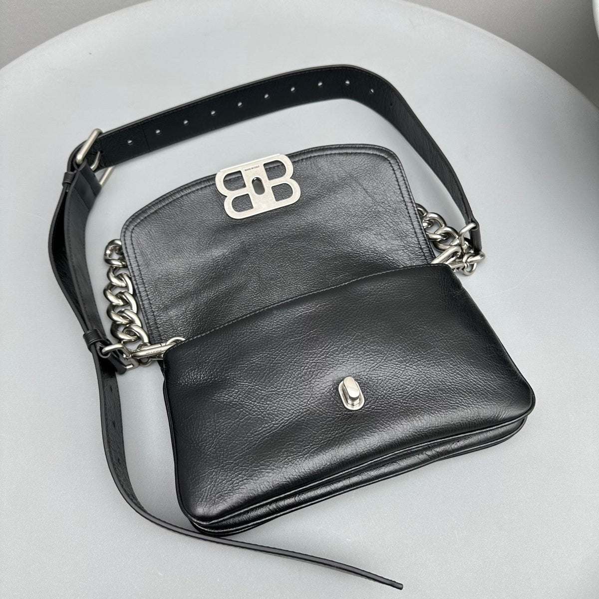 BAL BB SMALL SOFT FLAP BAG