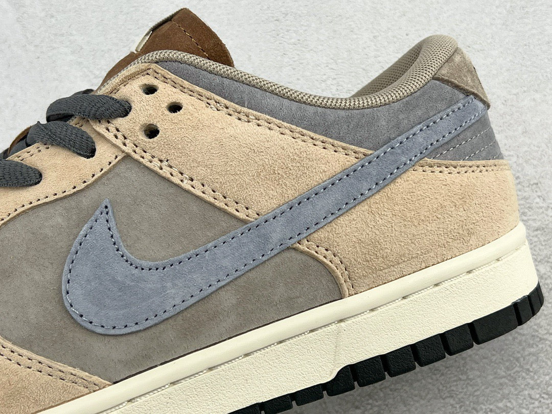 DUNK LOW x OTOMO KATUSHIRO