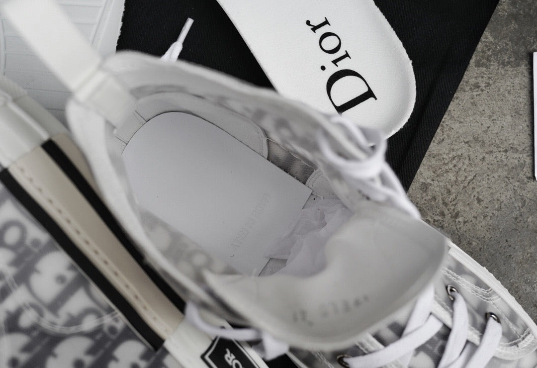 CD B23 SNEAKER