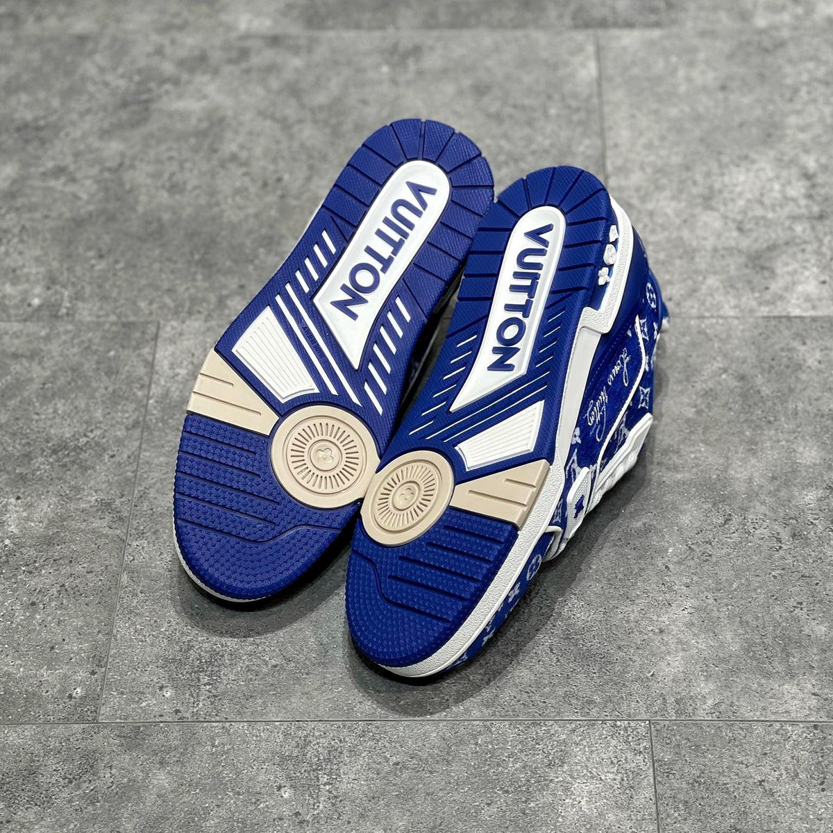 LOU TRAINERS