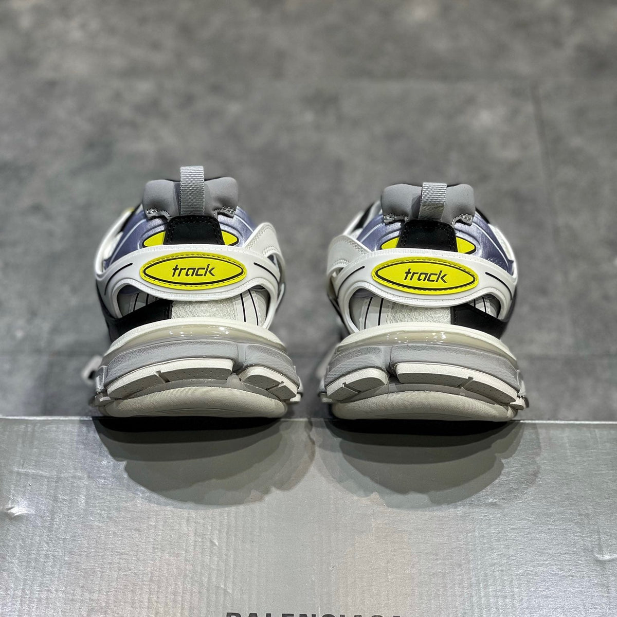 BAL TRACK 3.0 SNEAKERS