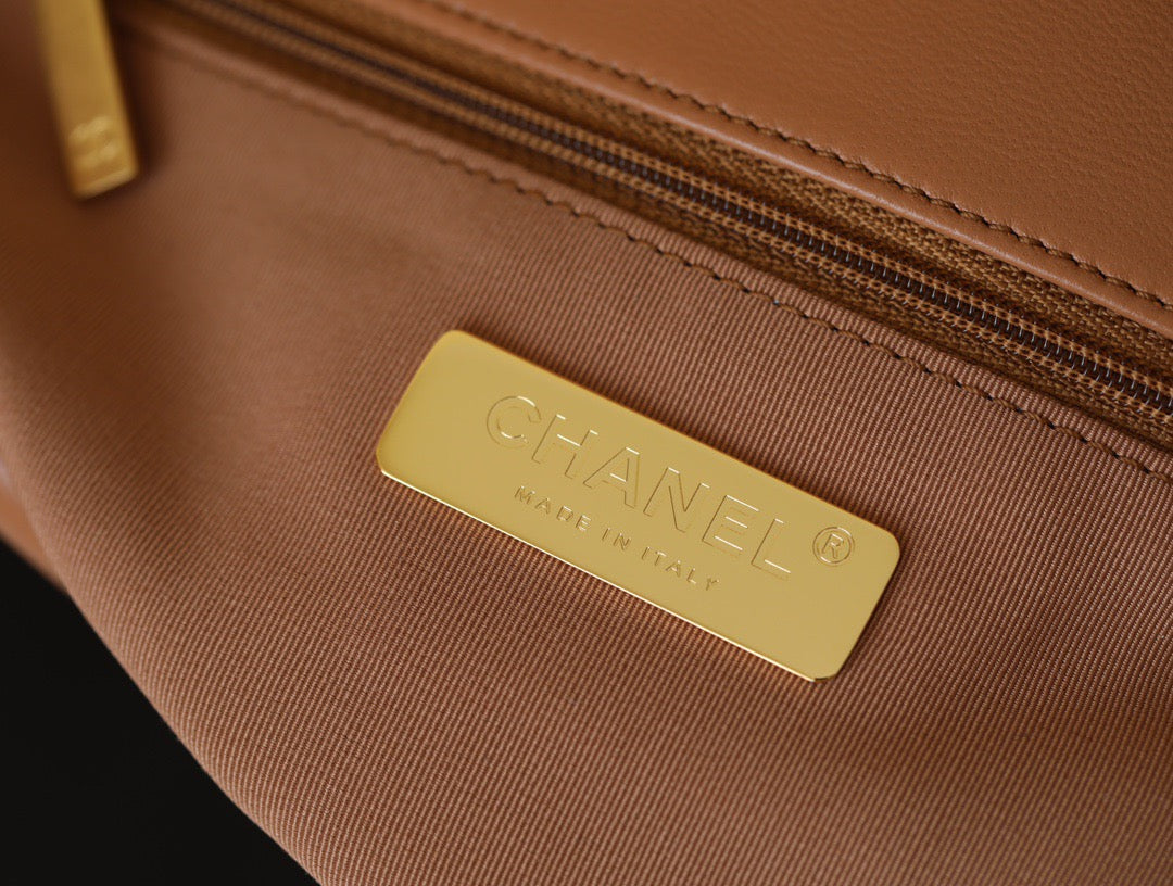 CC 19 BAG