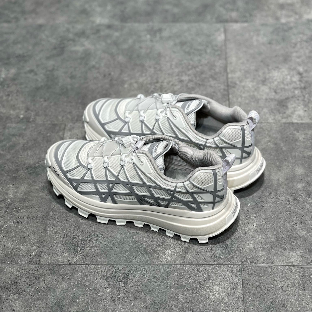 CD B31 TRAINERS