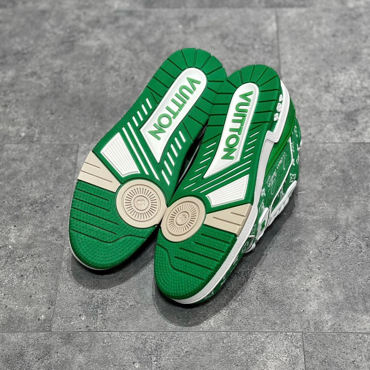 LOU TRAINERS