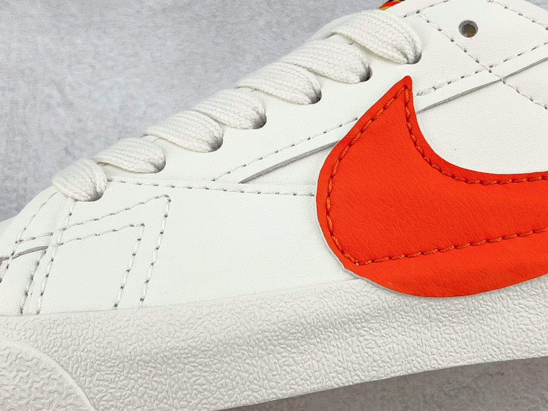 NIKE BLAZER LOW SWOOSH