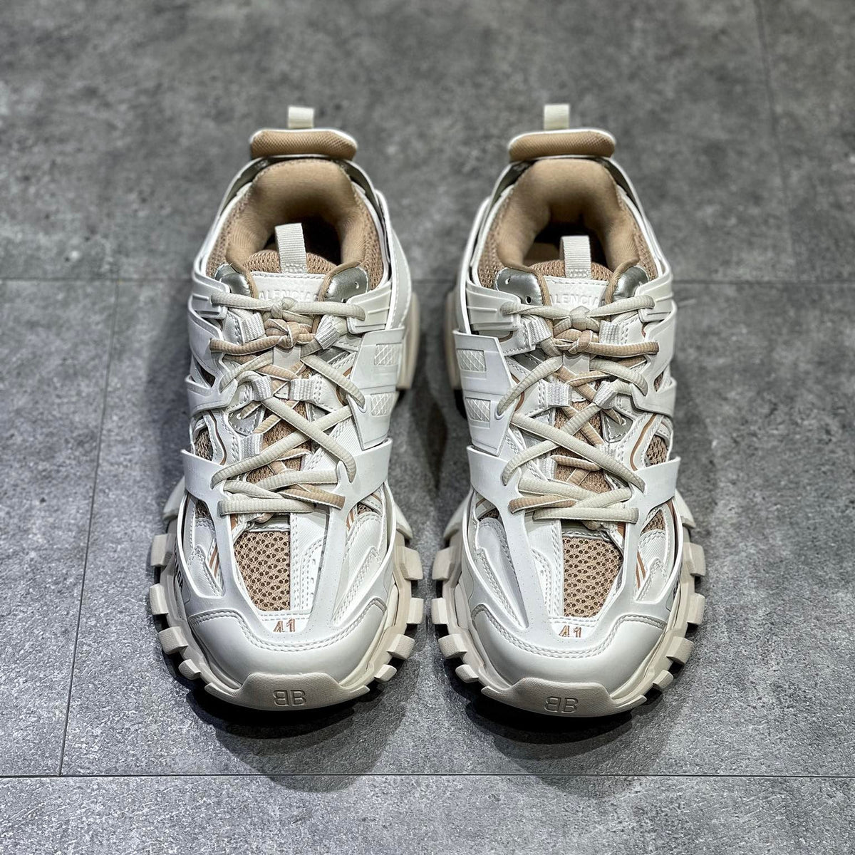 BAL TRACK 3.0 SNEAKERS
