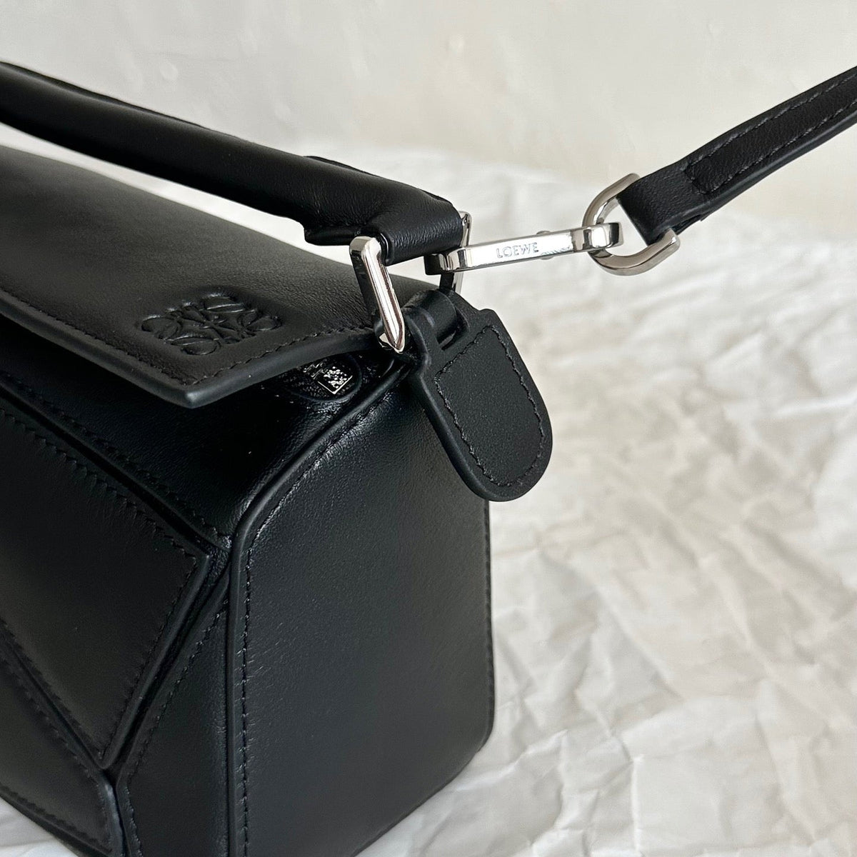 LOEW MINI PUZZLE EDGE BAG
