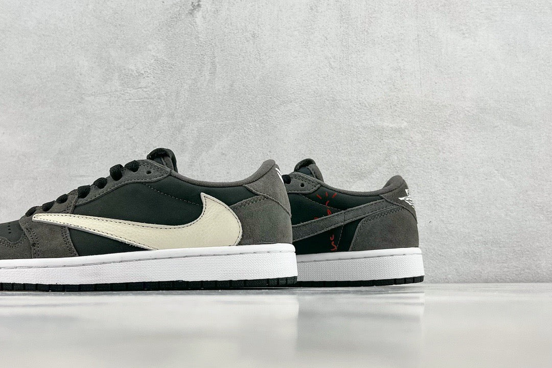 TRAVIS S x JORDAN 1 LOW