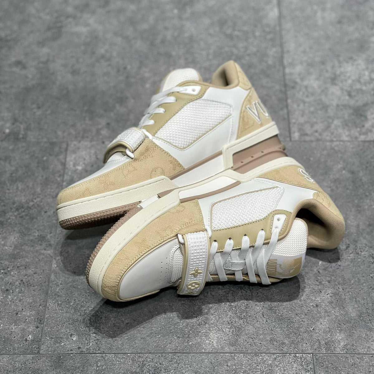 LOU TRAINERS