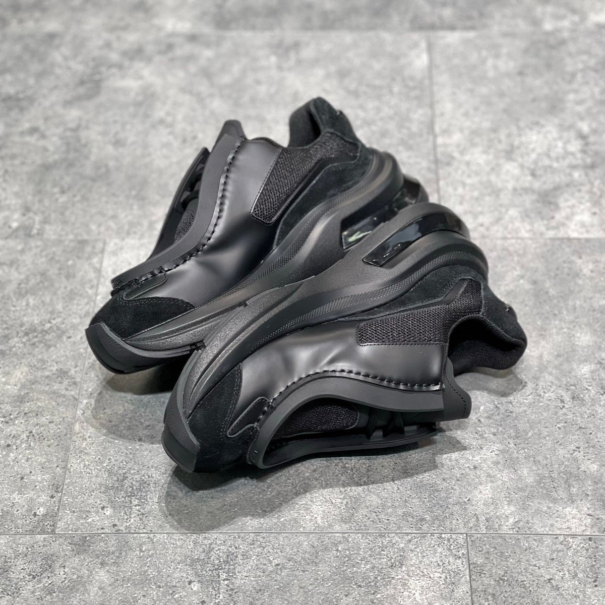PD SNEAKERS