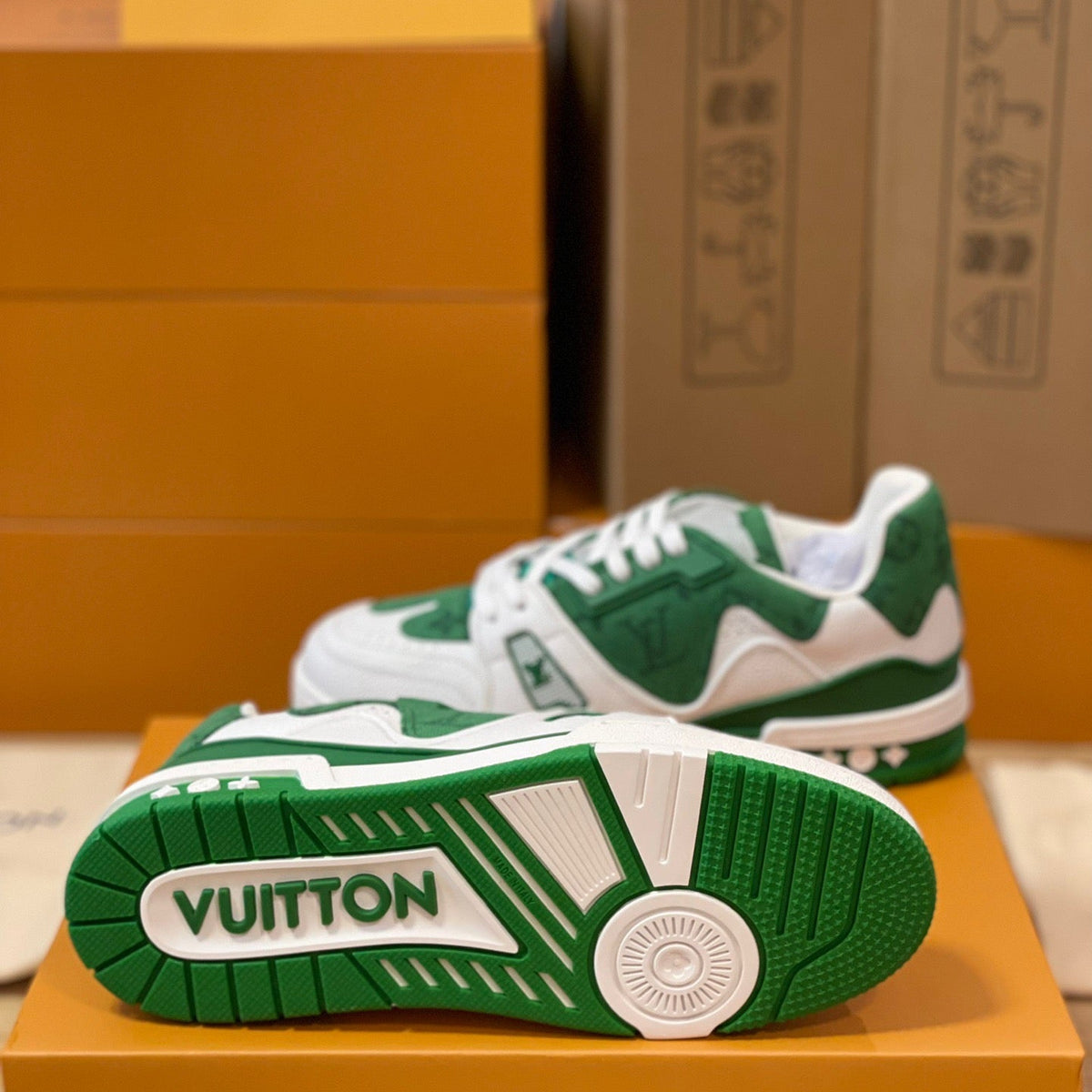 LOU TRAINERS