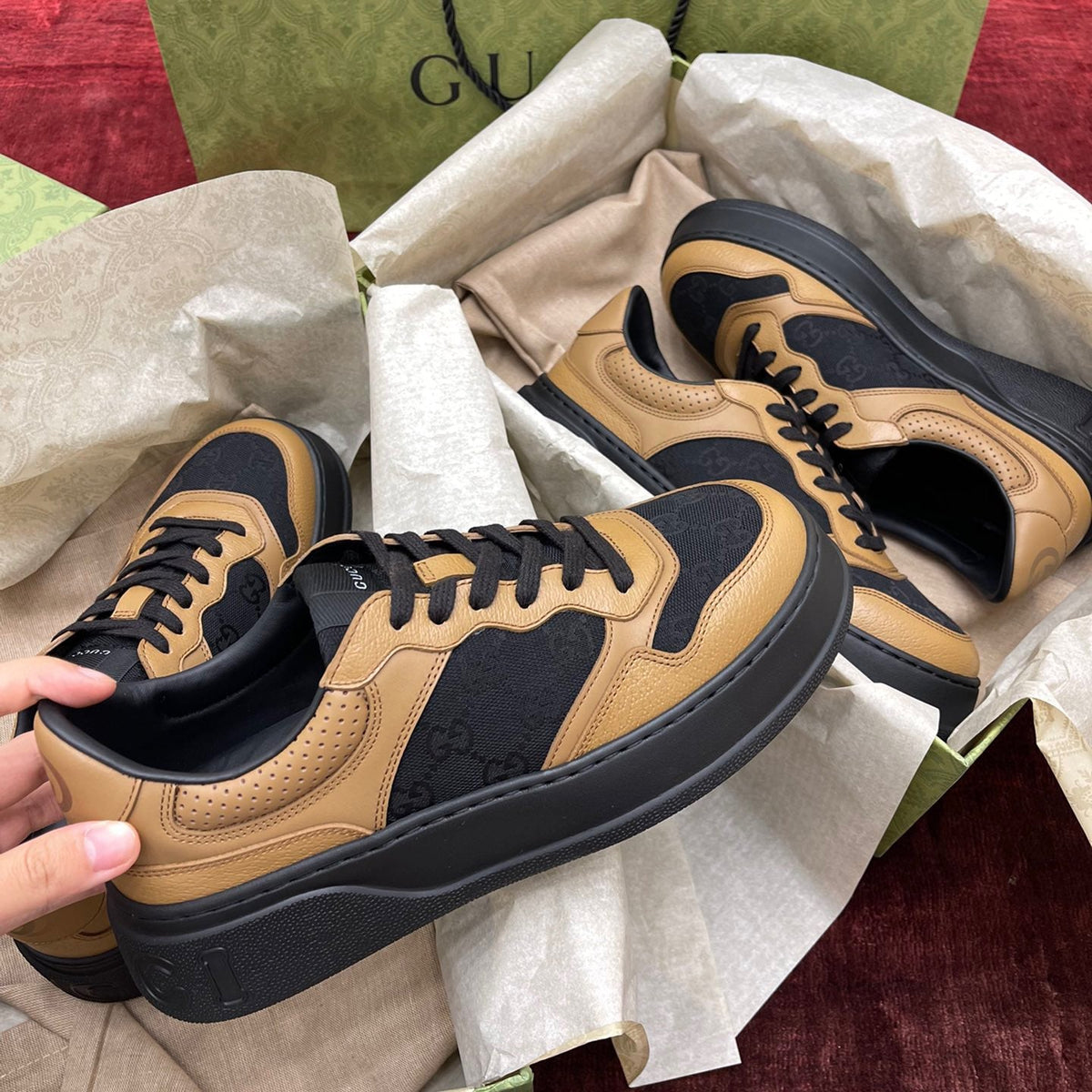 GG SUPREME TRAINERS