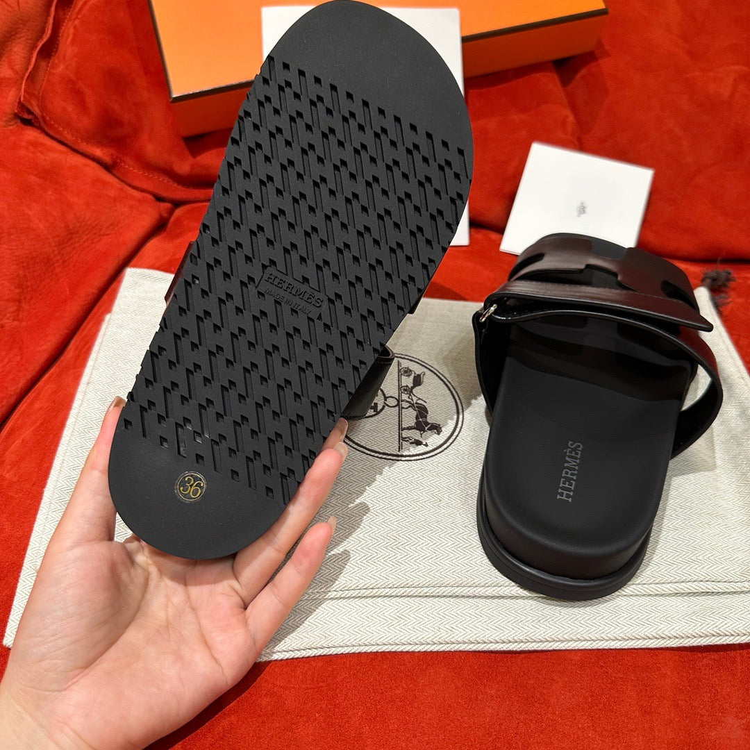 HERM CHYPRE SANDALS