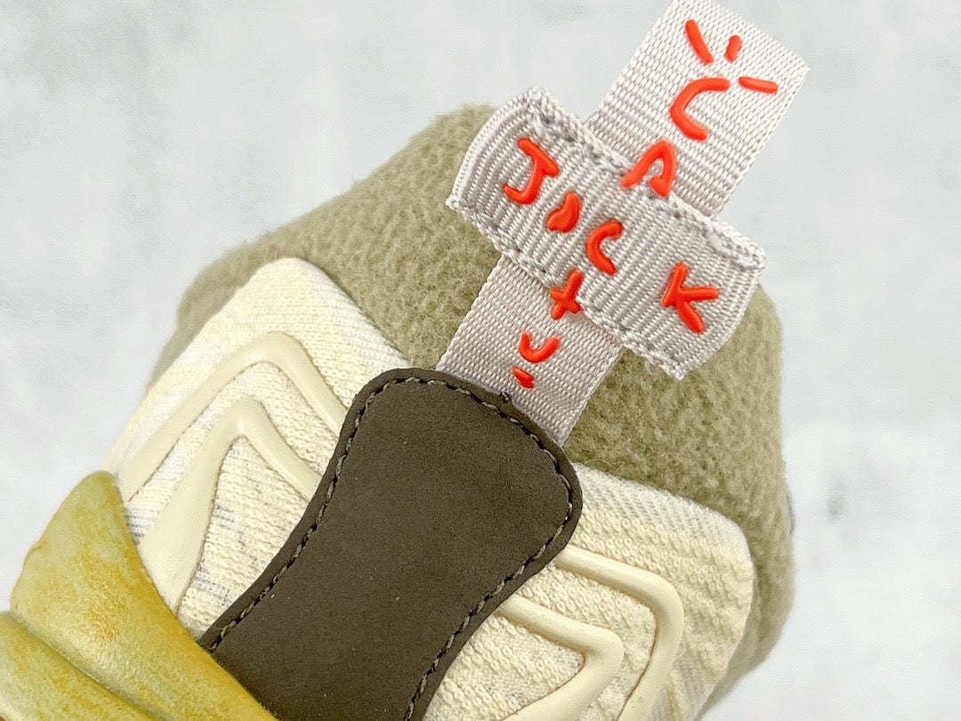 JORDAN x TRAVIS  CACTUS