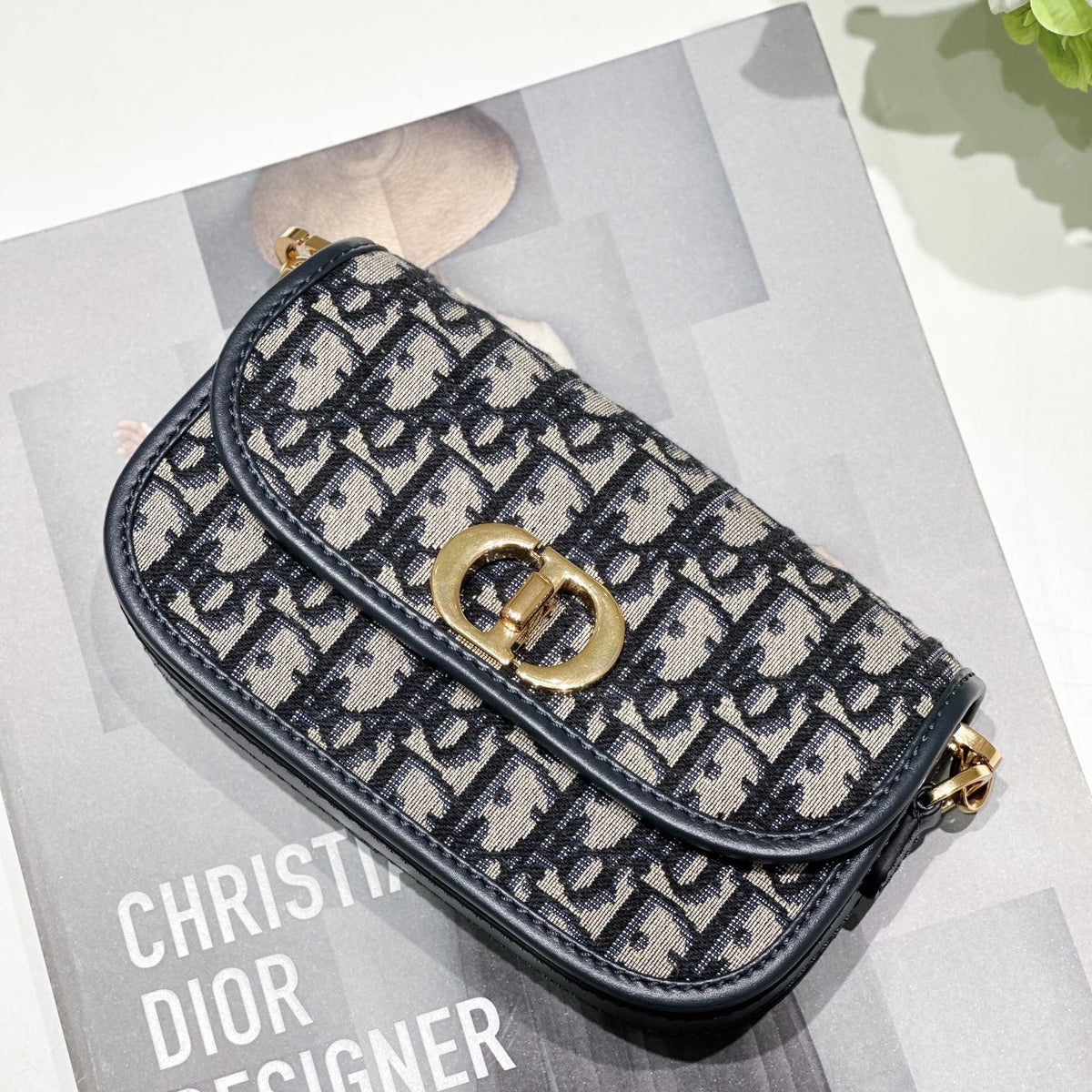 CD SMALL 30 MONTAIGNE AVENUE BAG