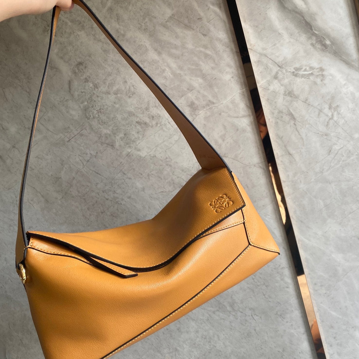 LOEW PUZZLE HOBO BAG