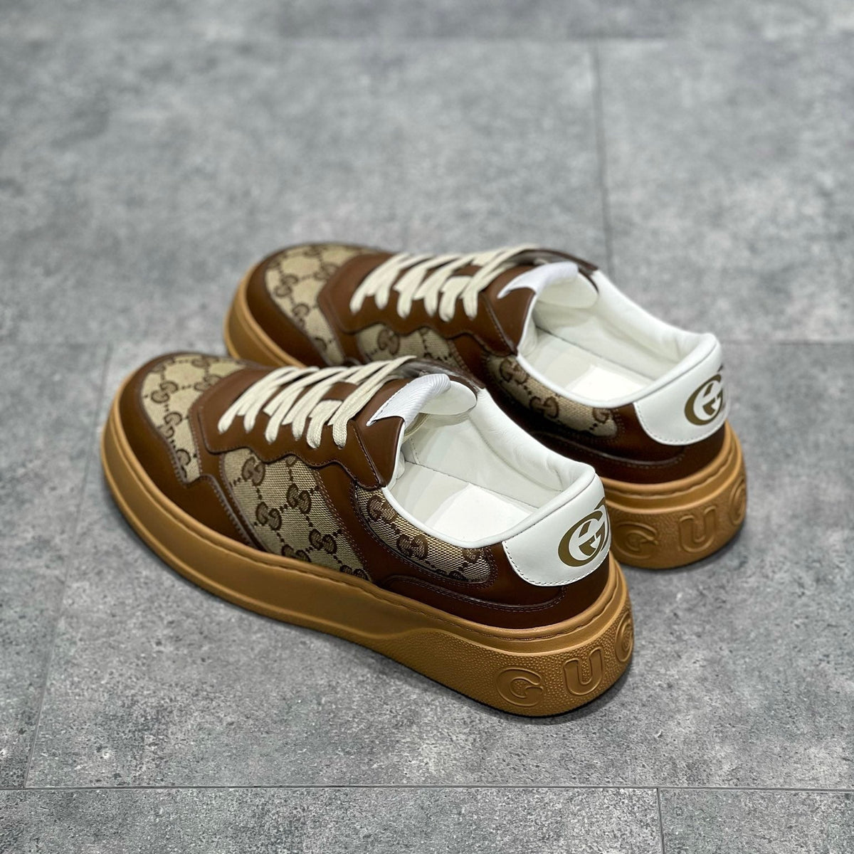 GG SNEAKER