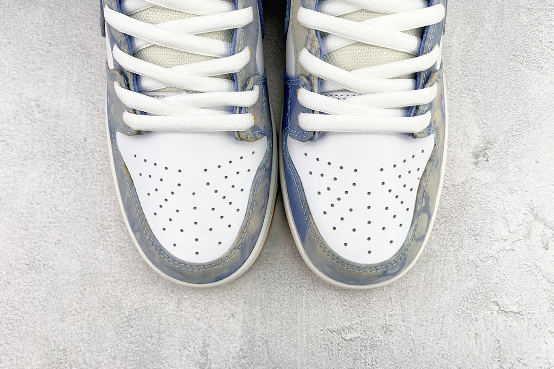 NIKE CARPET COMPANY WHITE HIGH ROYAL PULSE