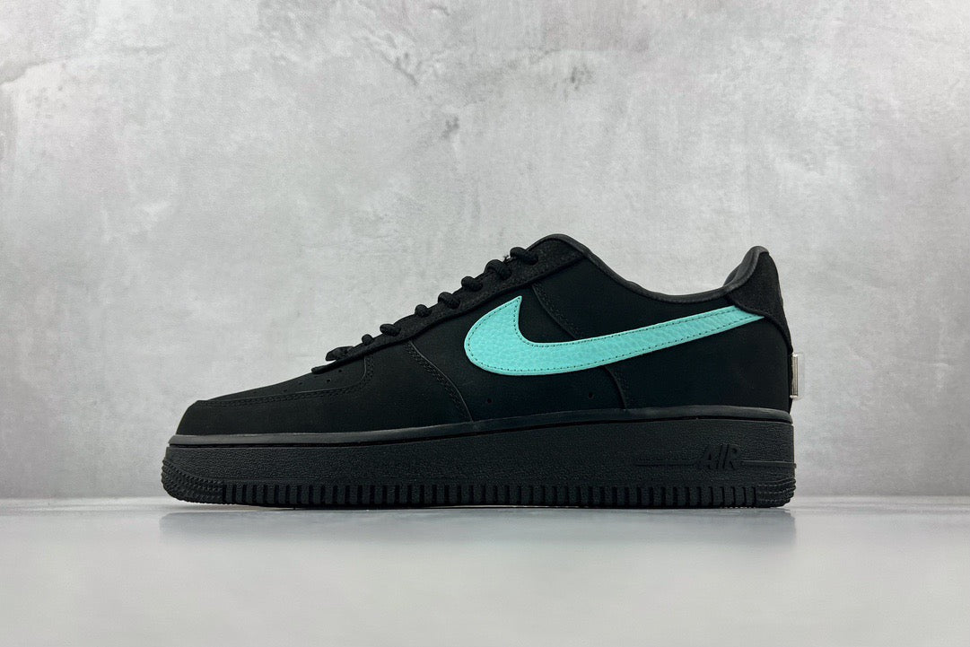 NIKE x TIFFANY AIR FORCE