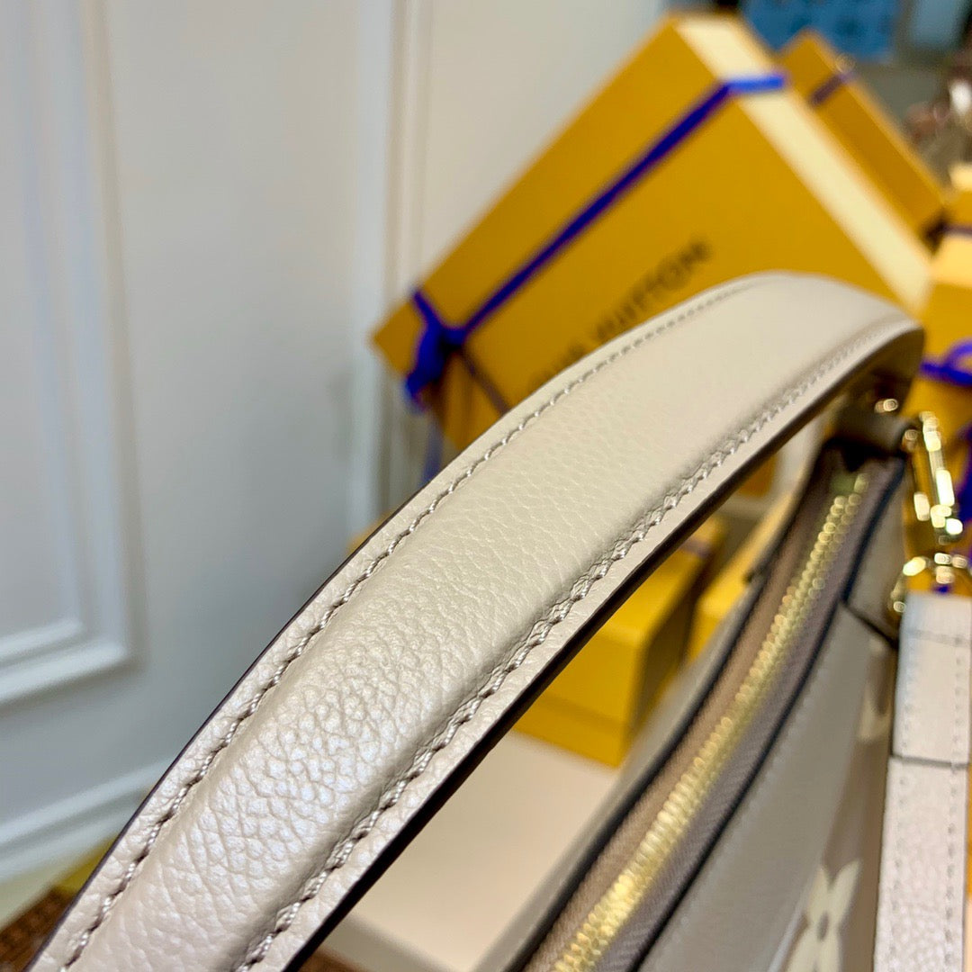 LOU BAGATELLE BAG