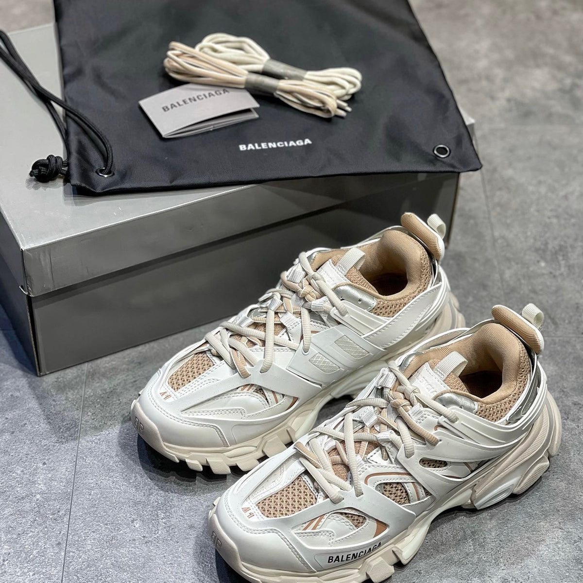 BAL TRACK 3.0 SNEAKERS