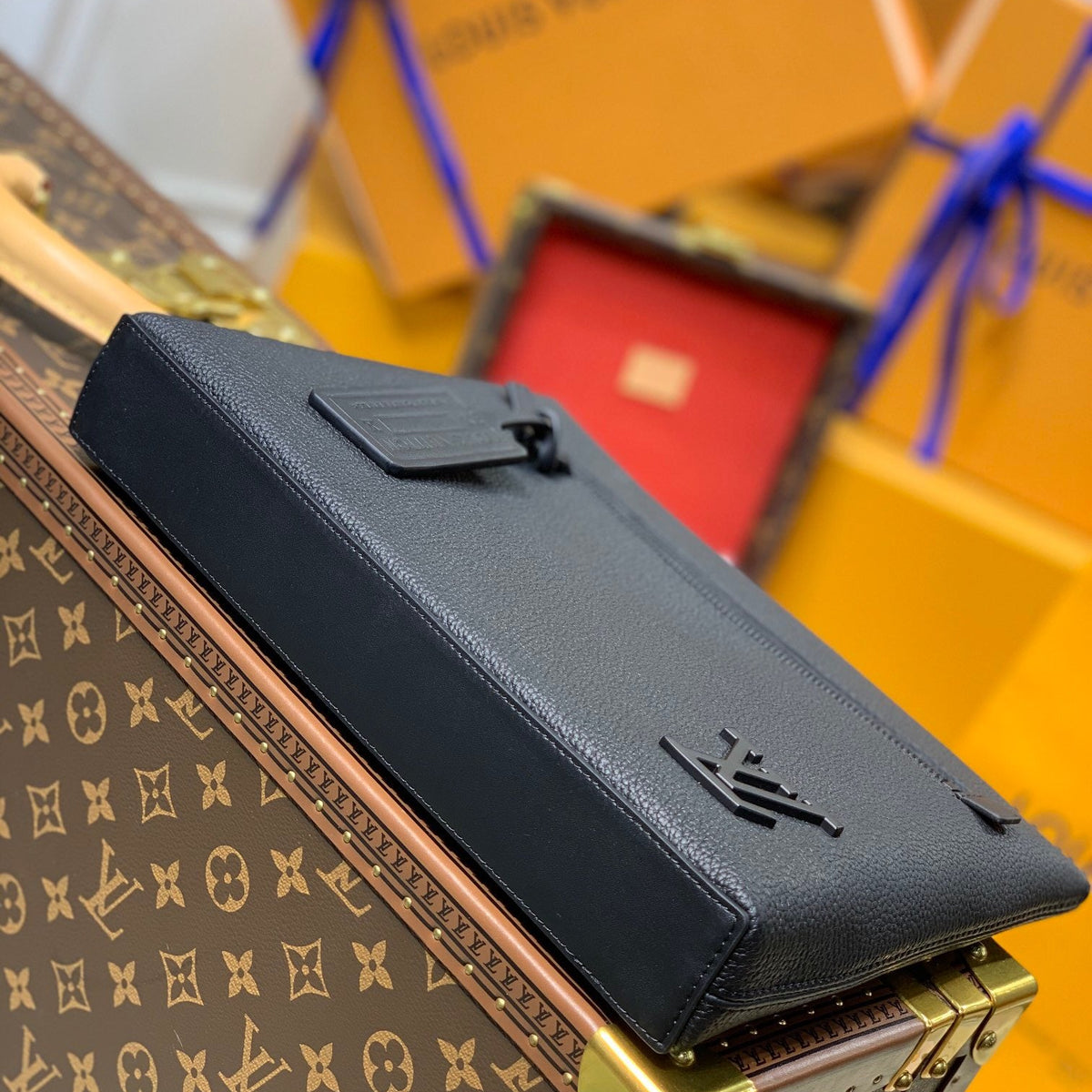 LOU AEROGRAM IPAD POUCH