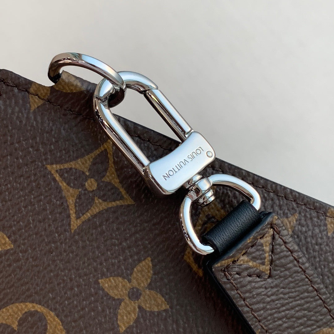 LOU ZIPPY DRAGONNE WALLET