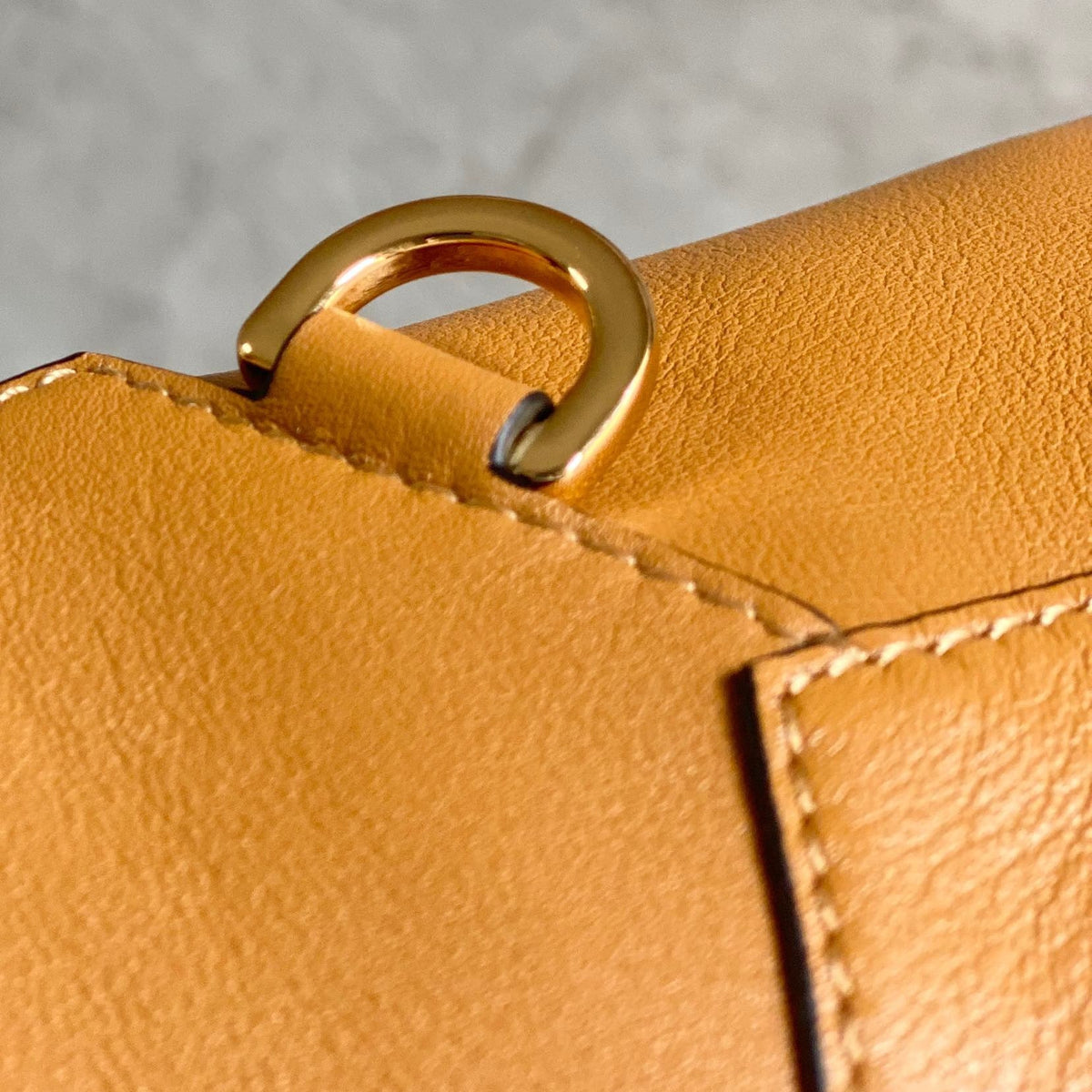 LOEW PUZZLE HOBO BAG