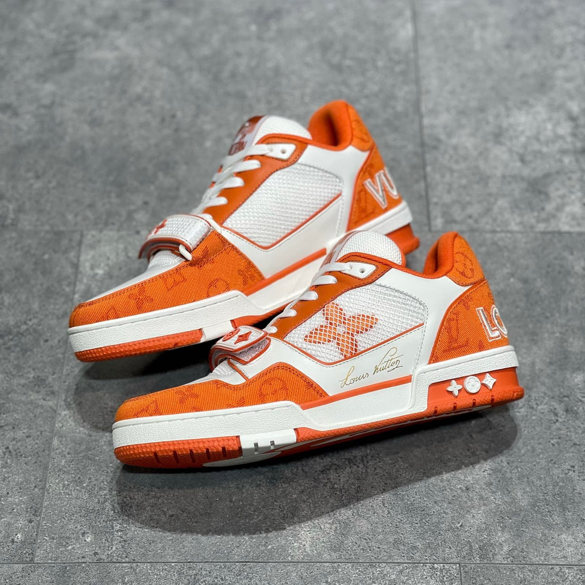 LOU TRAINERS