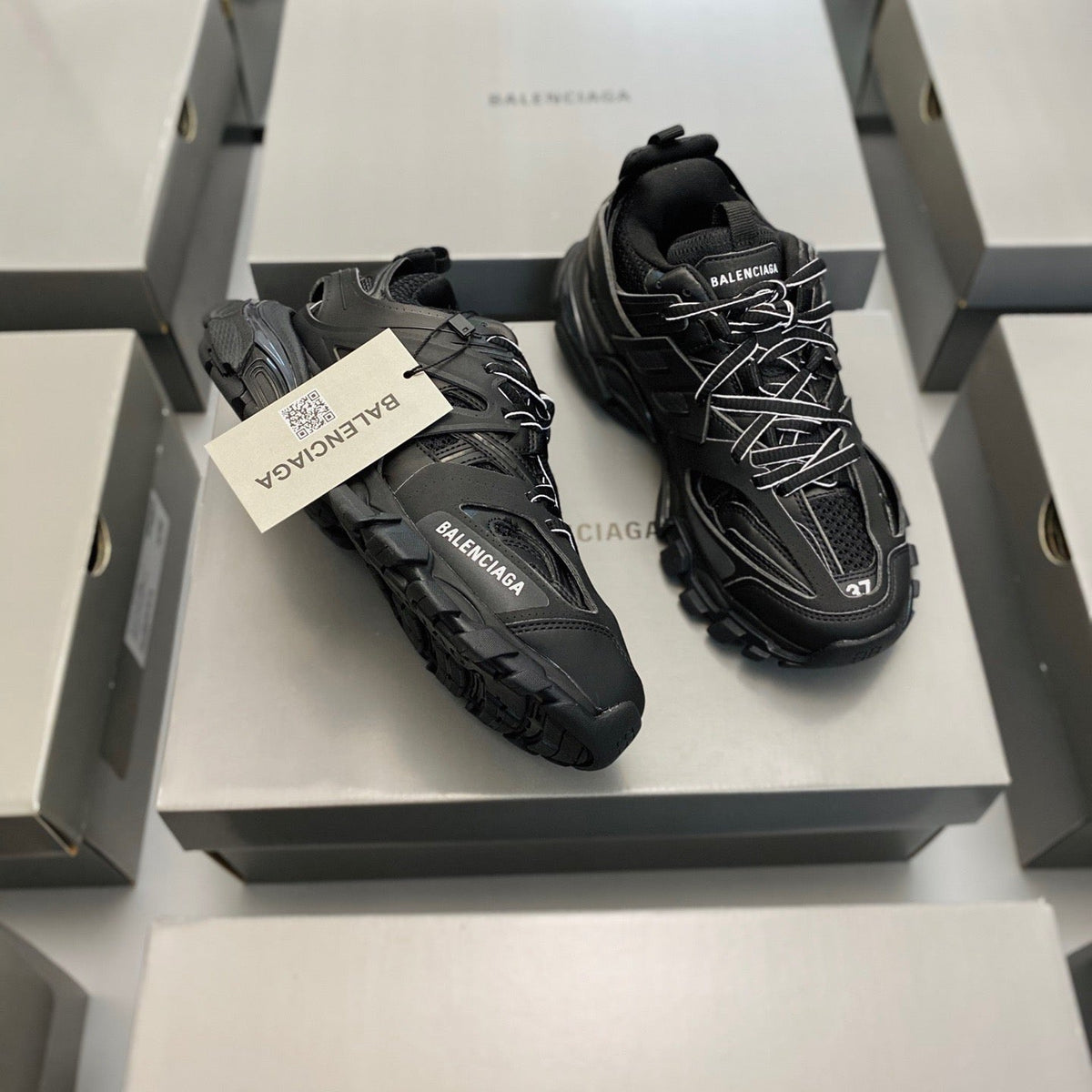 BAL TRACK 3.0 SNEAKERS