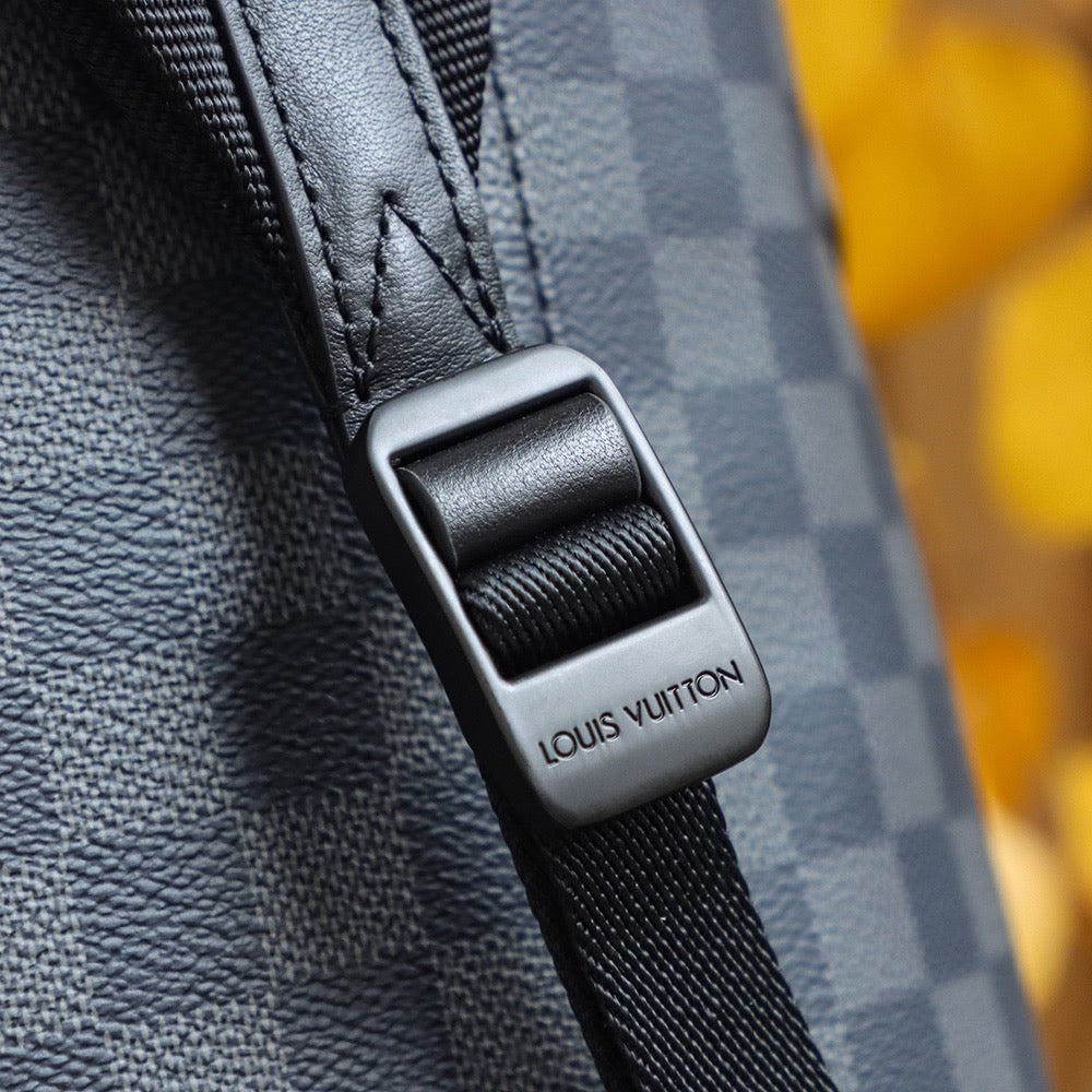 LOU UTILITY BACKPACK