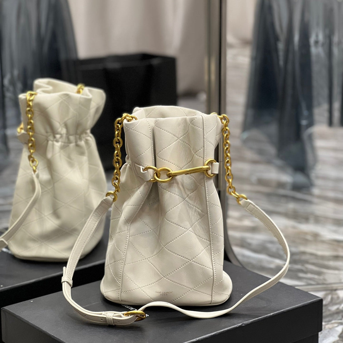 SL LE MAILLON HOOK BUCKET BAG