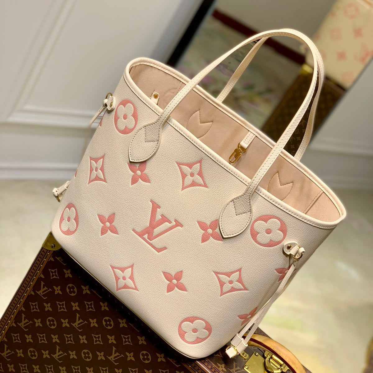 LOU NEVERFULL MM BAG