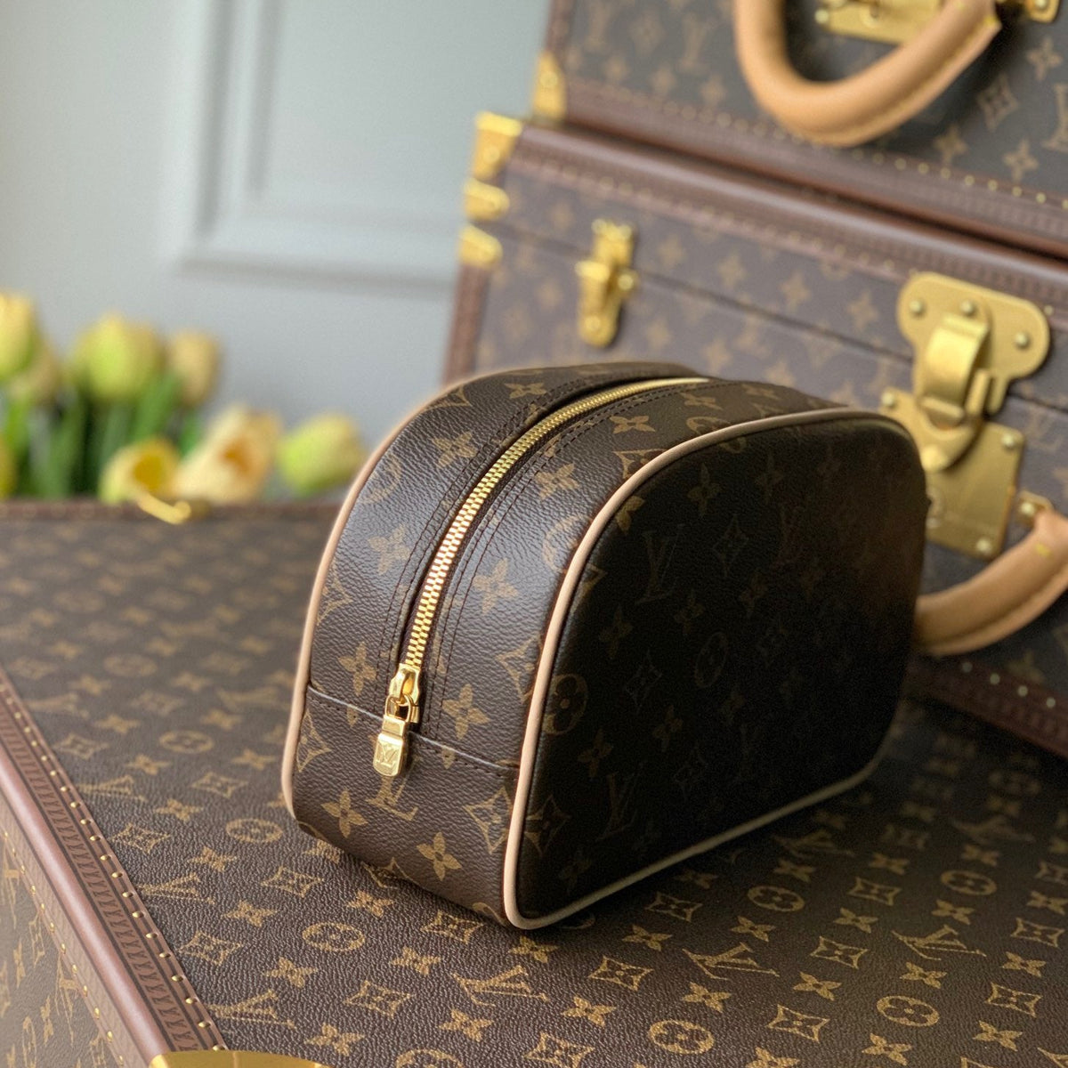 LOU TOILETRY BAG 25