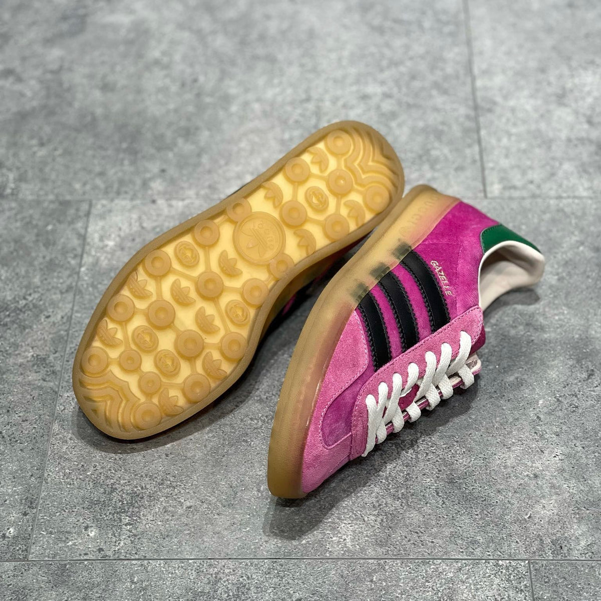 GG x ADID GAZELLE SNEAKER