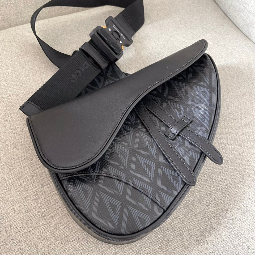 CD SADDLE BAG