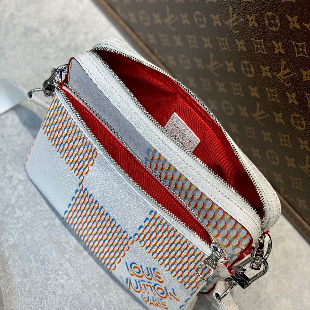 LOU TRIO MESSENGER BAG