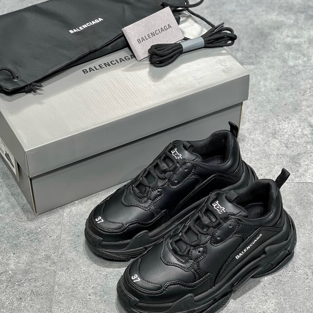 BAL TRIPLE S SNEAKER