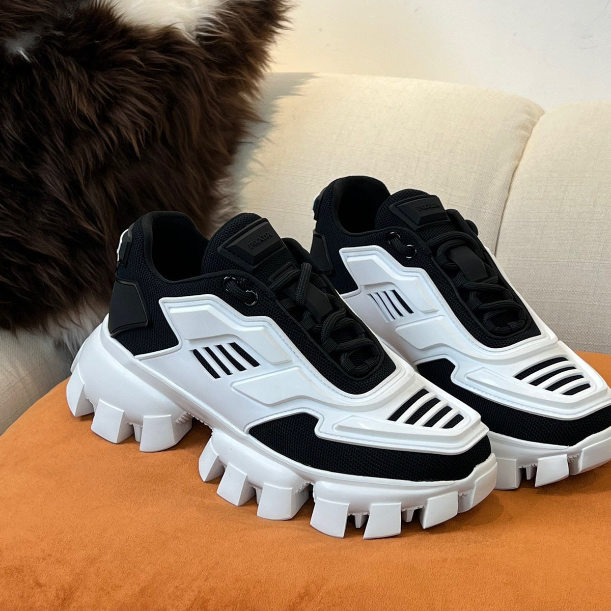 PD CLOUDBUST THUNDER SNEAKERS