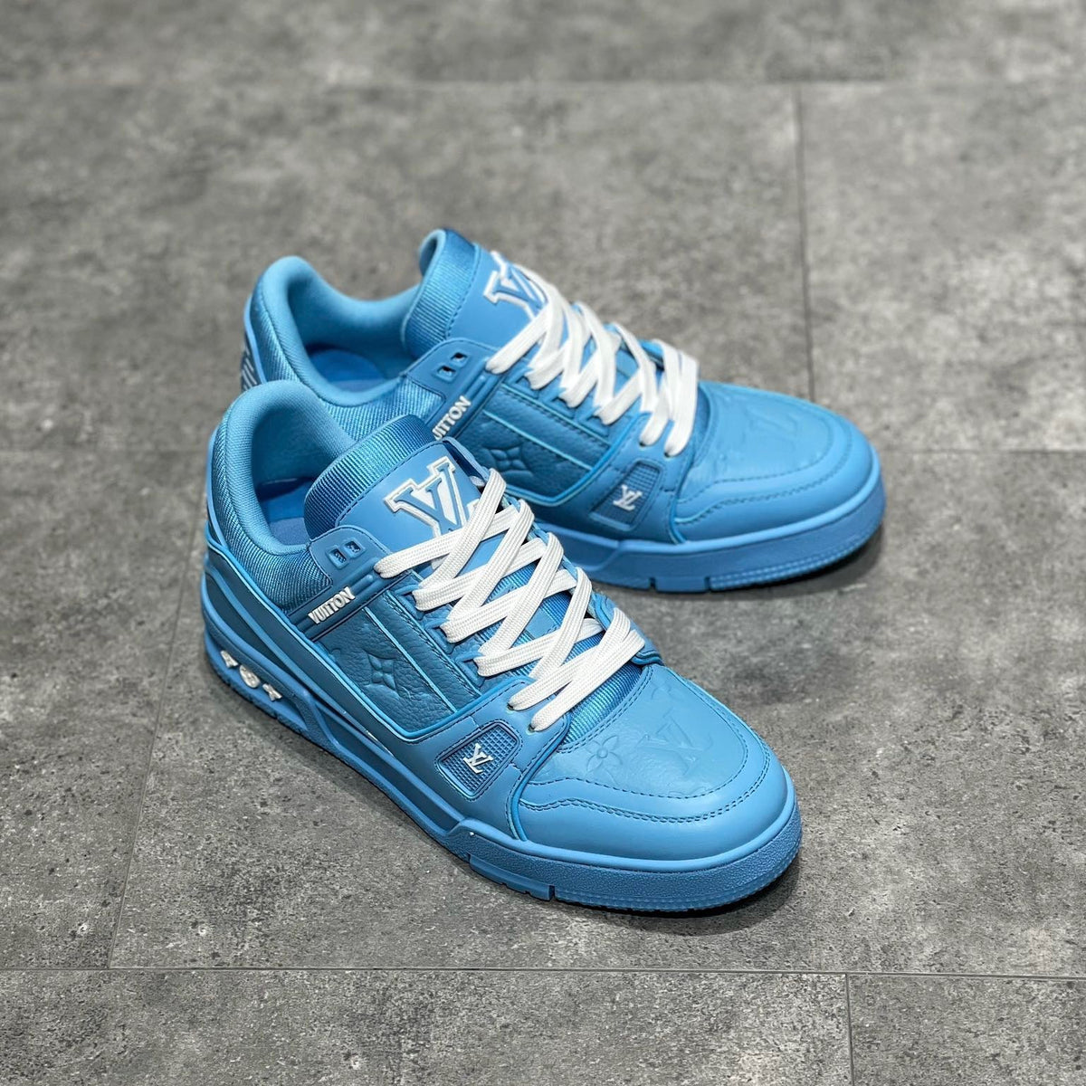 LOU TRAINERS