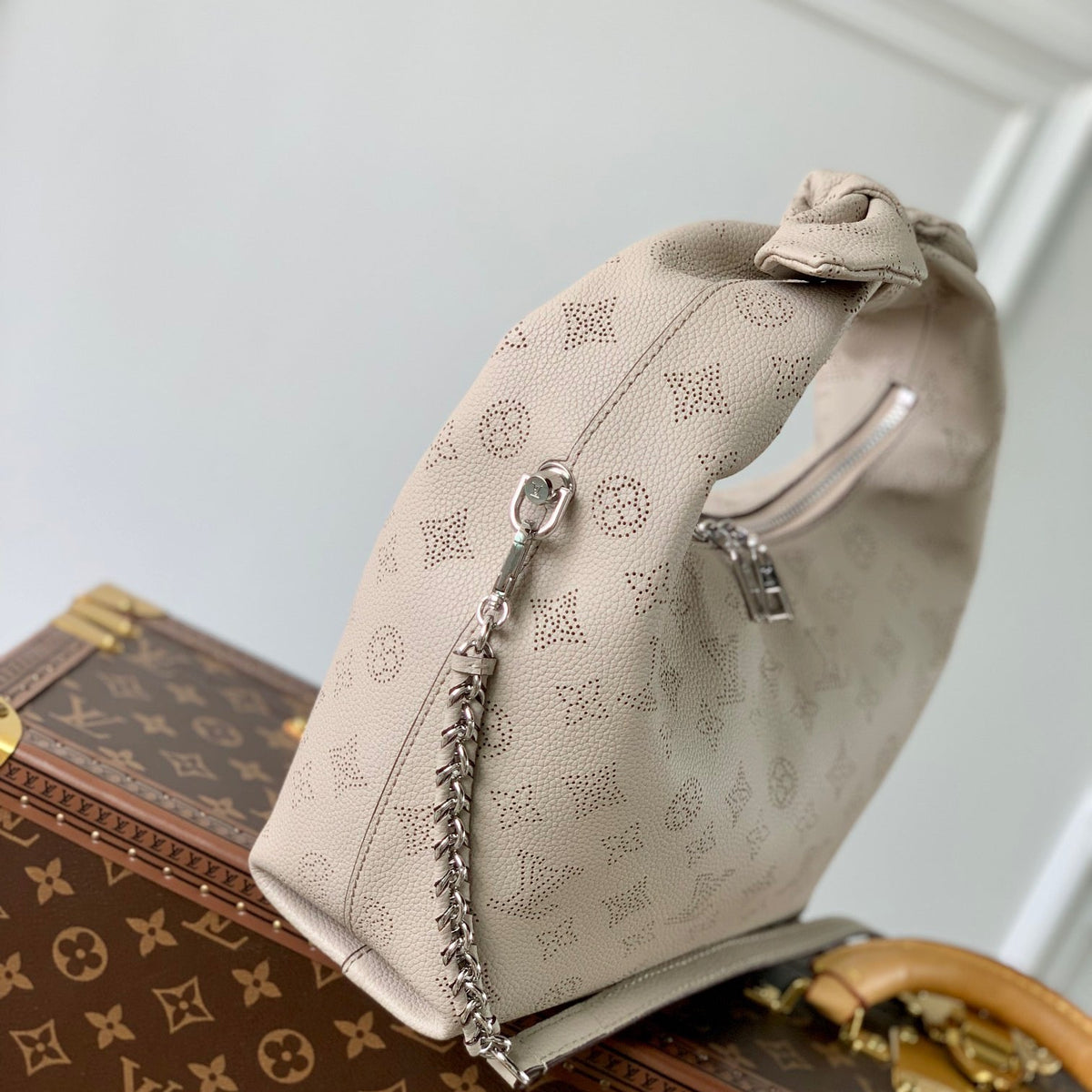LOU WHY KNOT PM BAG
