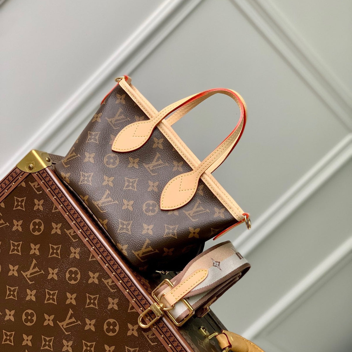 LOU NEVERFULL BB BAG