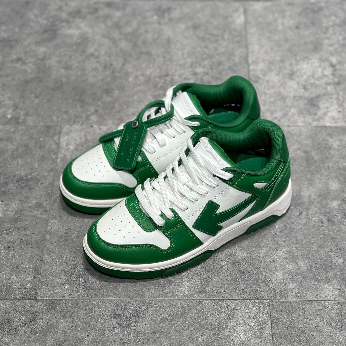 OFF W OUT OF OFFICE SNEAKERS