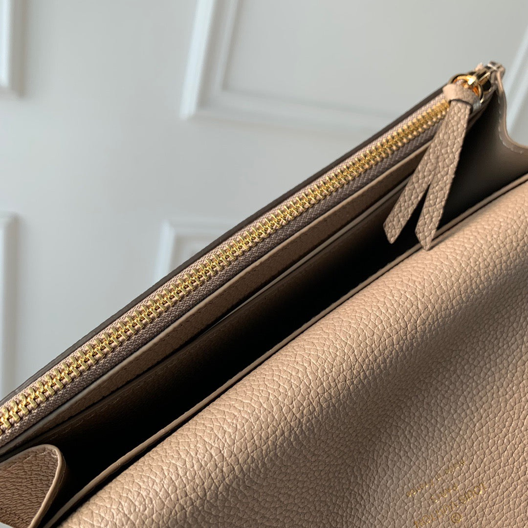 LOU EMILIE WALLET