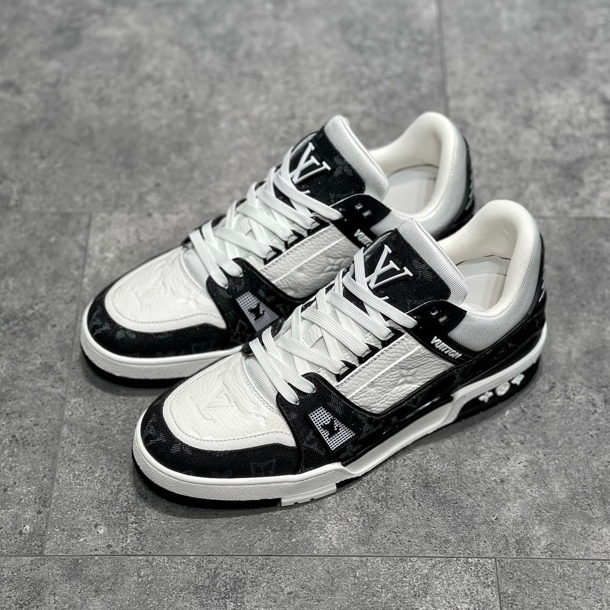 LOU TRAINERS