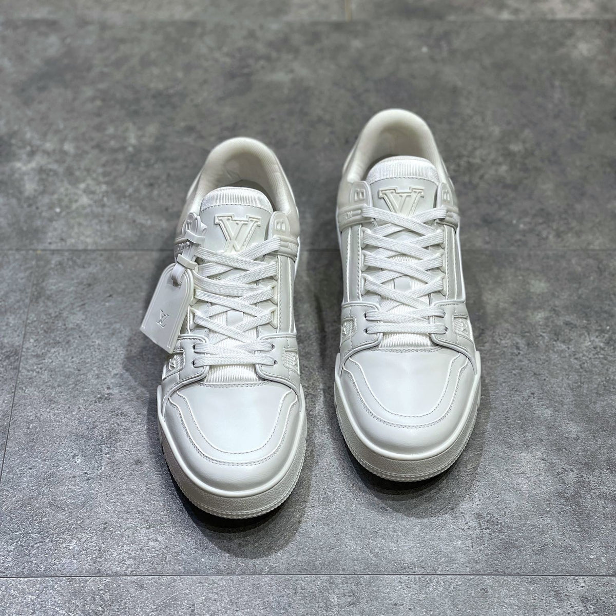 LOU TRAINERS