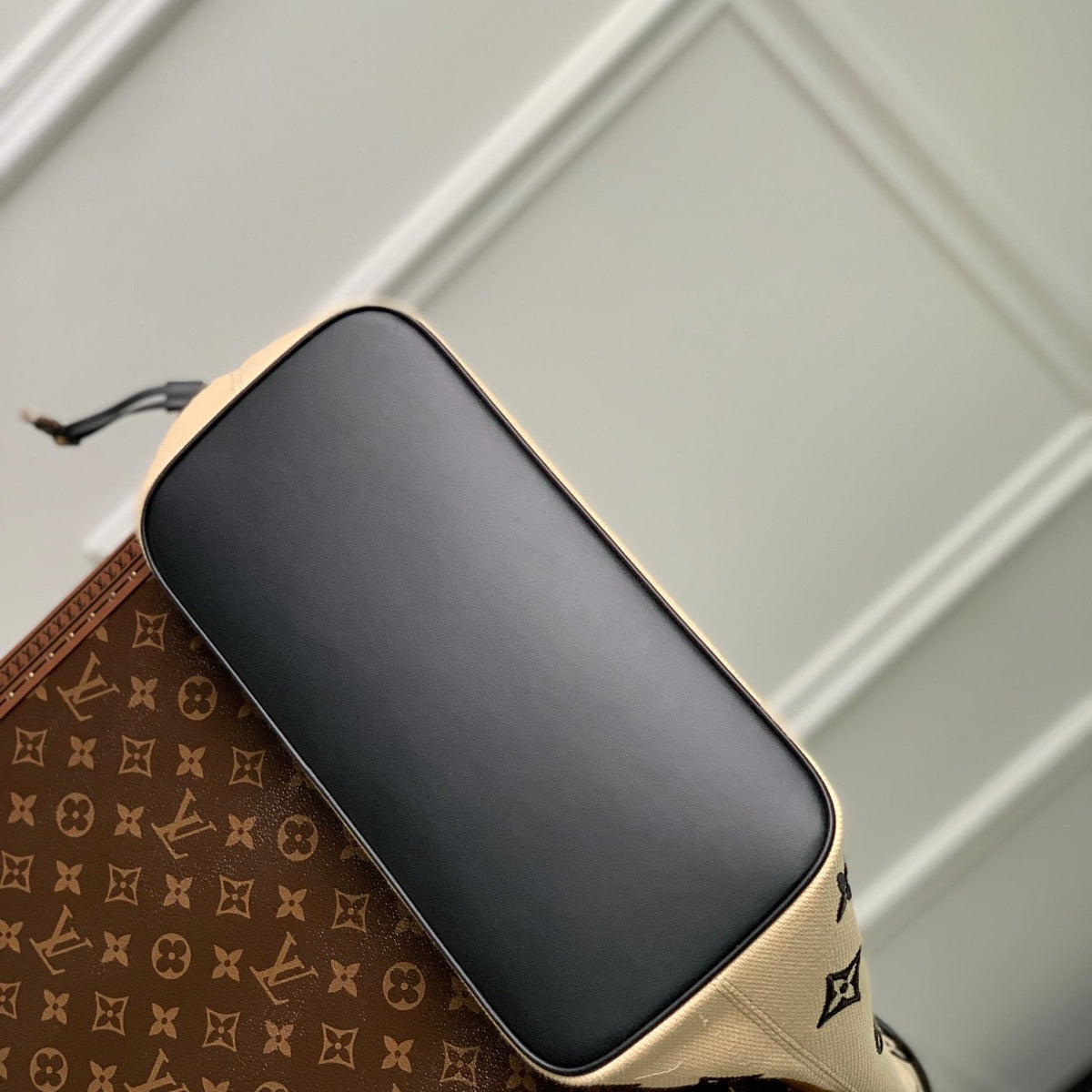 LOU NEVERFULL MM BAG