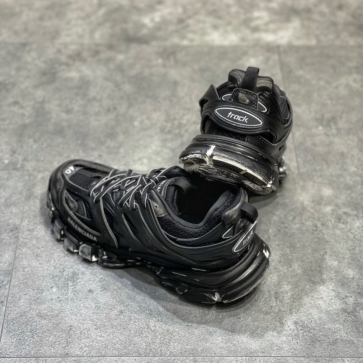 BAL TRACK 3.0 SNEAKERS