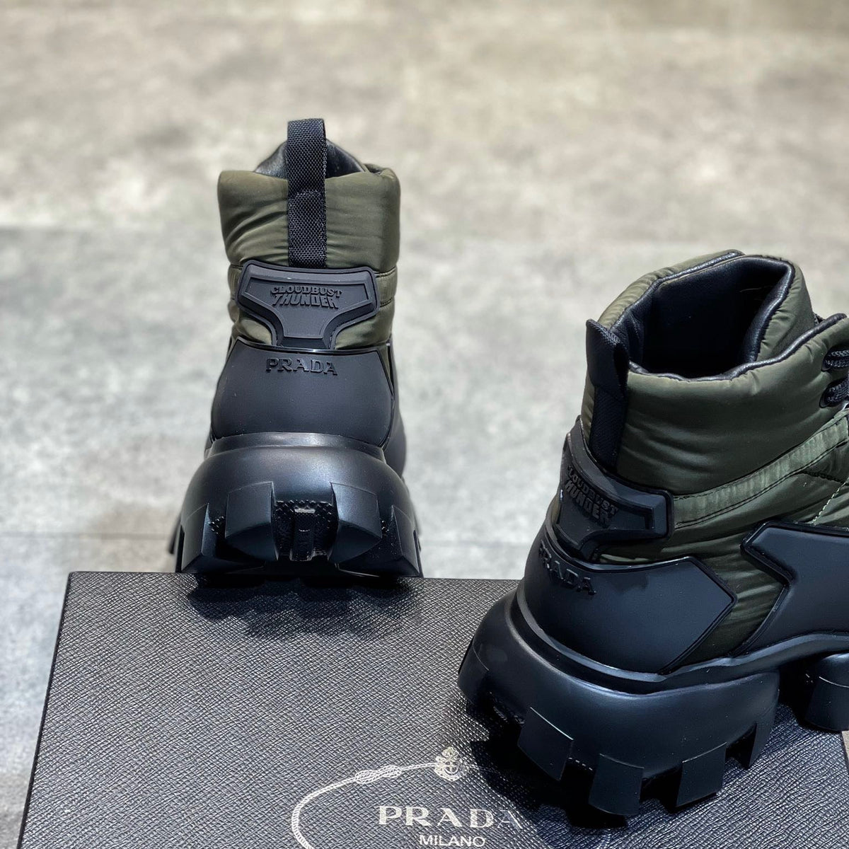 PD CLOUDBUST THUNDER SNEAKER