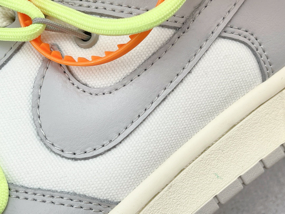 OFF WH DUNK LOW